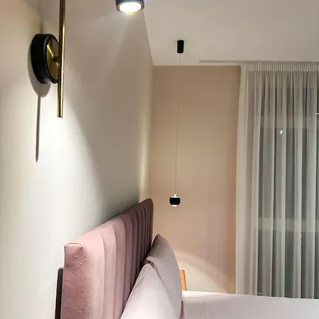 Appartement Elegant Rose Center Oasis *